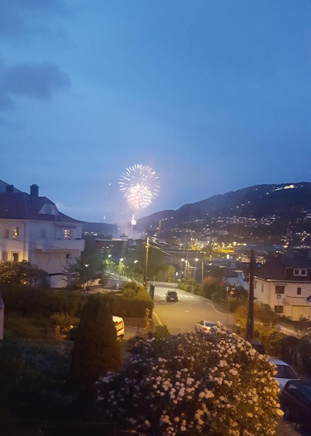 Spacious And Beautiful Apartment In Bergen With Free Parking Luaran gambar